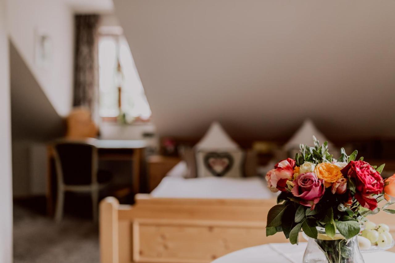 Hotel Zur Alten Muehle Neuenburg  Dış mekan fotoğraf