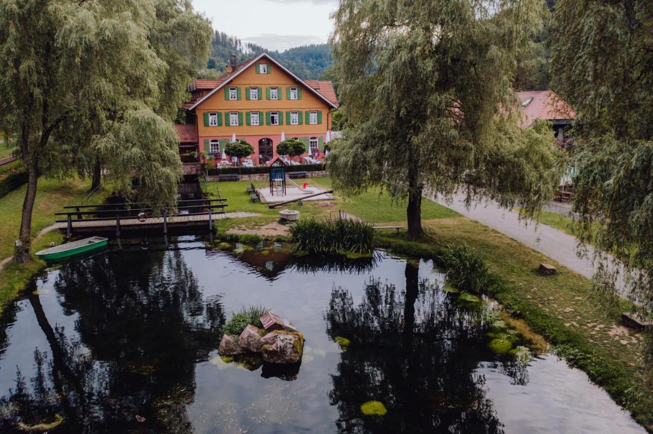 Hotel Zur Alten Muehle Neuenburg  Dış mekan fotoğraf